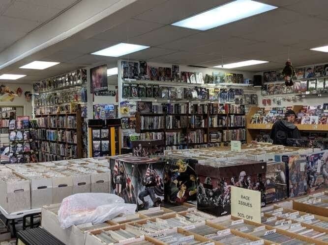 A to Z Comics comic book store in Blue Springs, Missouri