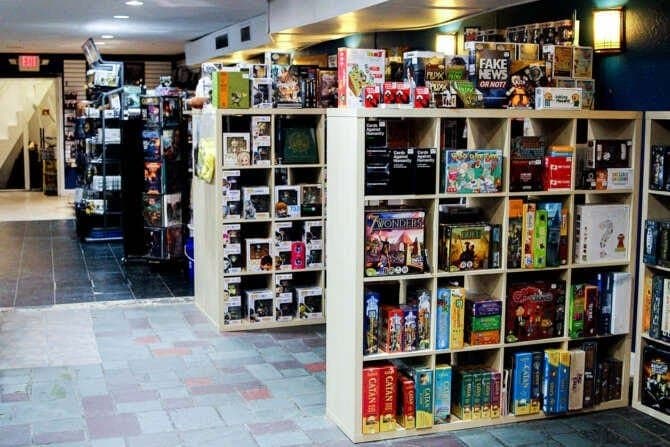 Blue Ox Games comic book store in Greenville, North Carolina