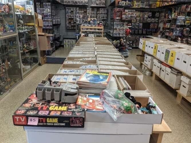 Geek Toy Hut comic book store in Arlington Heights, Illinois