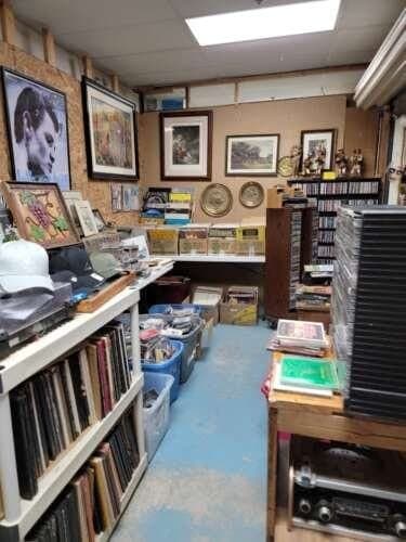 Odd Bob's comic book store in Foley, Alabama