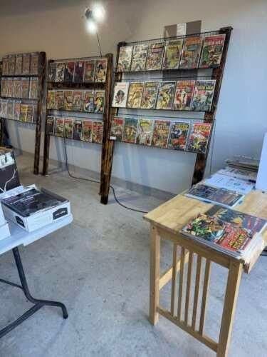 Q-man Comics comic book store in Lago Vista, Texas