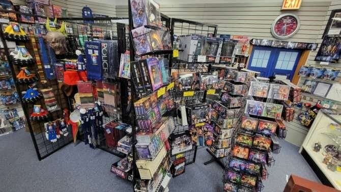 Alien Entertainment Store comic book store in Lombard, Illinois