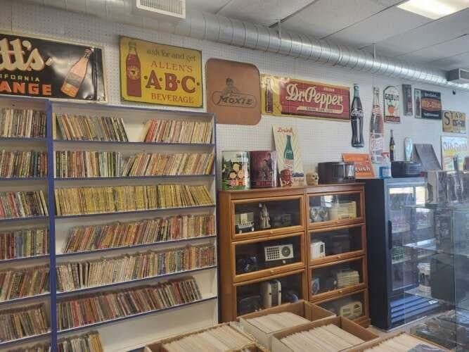 All Star Books and Collectibles comic book store in Roseville, Michigan