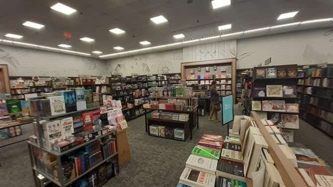 Books-A-Million Beaufort South Carolina comic book store in Beaufort, South Carolina