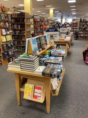 Books-A-Million Dubuque Iowa comic book store in Dubuque, Iowa