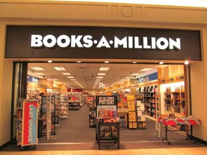Books-A-Million Erie Pennsylvania comic book store in Erie, Pennsylvania