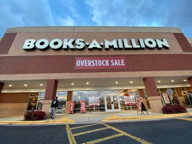 Books-A-Million Gastonia North Carolina comic book store in Gastonia, North Carolina