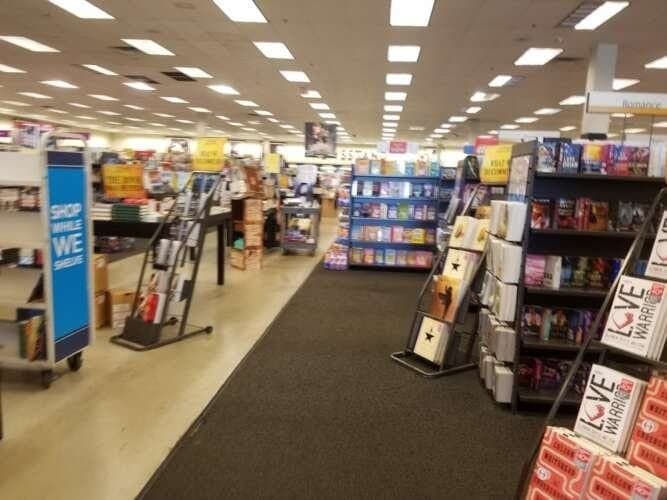 Books-A-Million Madison Tennessee comic book store in Madison, Tennessee