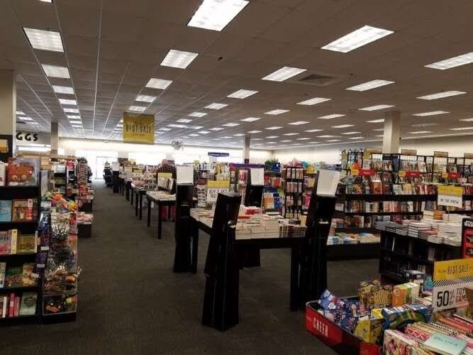 Books-A-Million Port Richey Florida comic book store in Port Richey, Florida