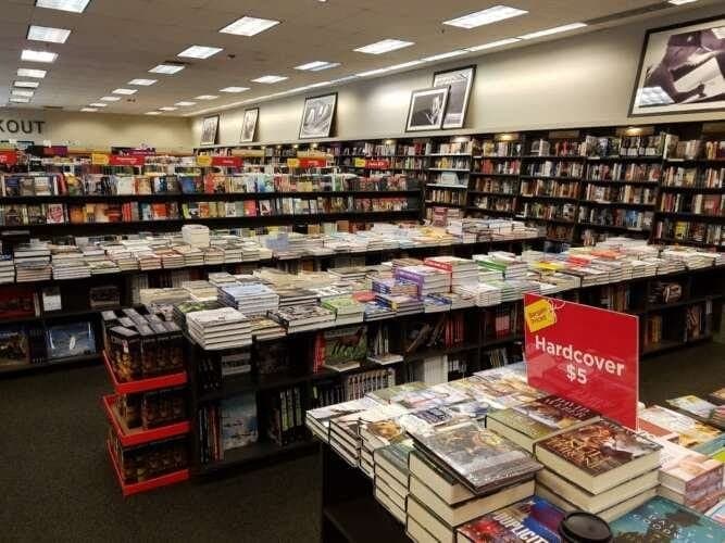 Books-A-Million Rock Hill South Carolina comic book store in Rock Hill, South Carolina