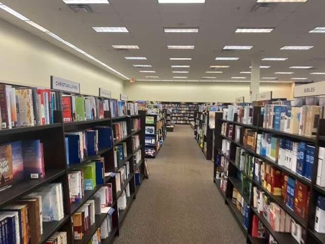 Books-A-Million Rocky Mount North Carolina comic book store in Rocky Mount, North Carolina