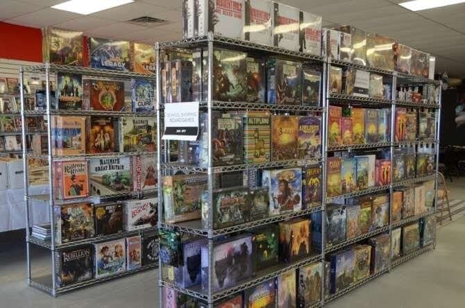 Comic World & Games comic book store in Dubuque, Iowa