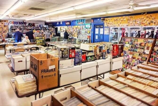 Cosmic Comics & Cards comic book store in Grand Prairie, Texas