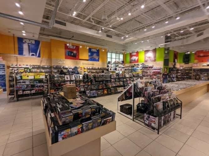 EntertainMART comic book store in Overland Park, Kansas