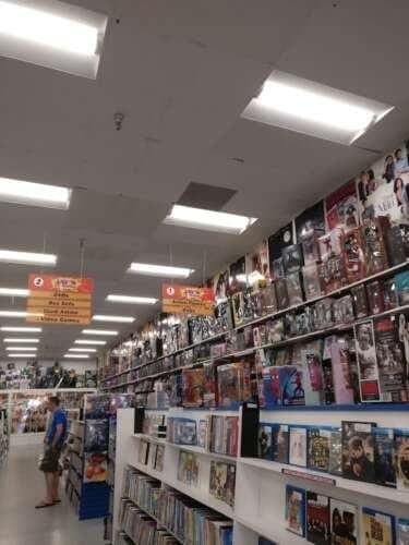 Jay's CD & Hobby comic book store in Des Moines, Iowa