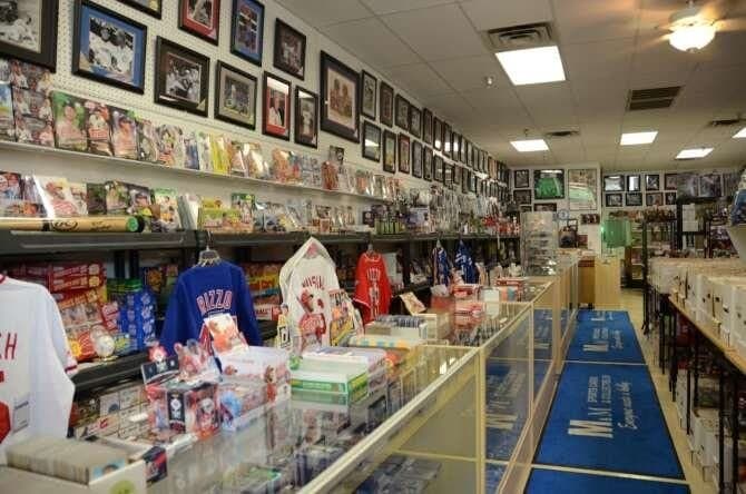 M & M Sportscards & Collectibles comic book store in Columbus, Indiana