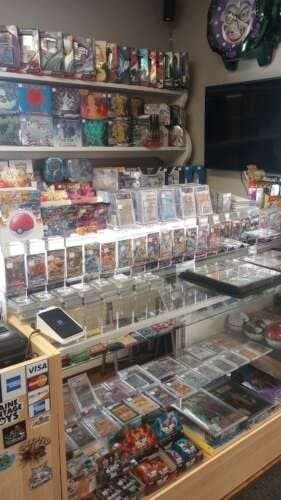 MaineStream Collectibles comic book store in Auburn, Maine