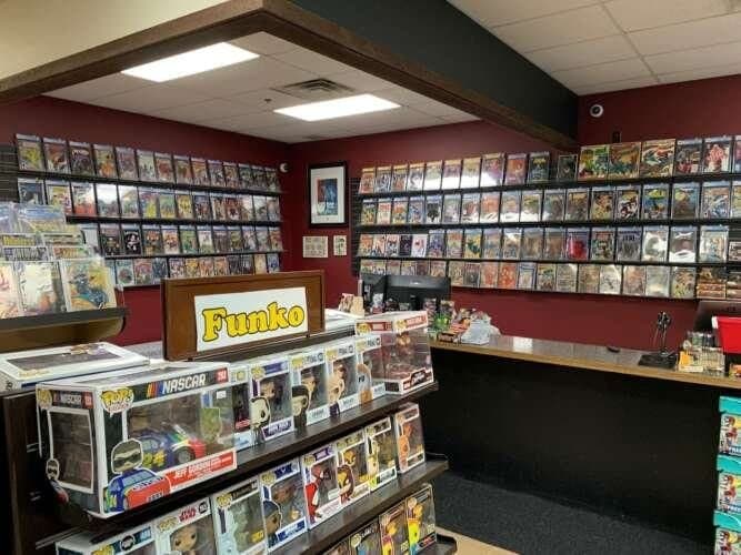 Red Curtain Comics & Collectibles comic book store in Akron, Ohio