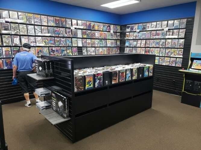 Sky High Comics & Games comic book store in Fort Pierce, Florida