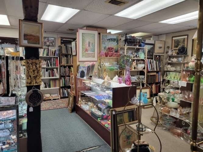 The Feedstore Antique and Collectibles Mall comic book store in Ellenton, Florida