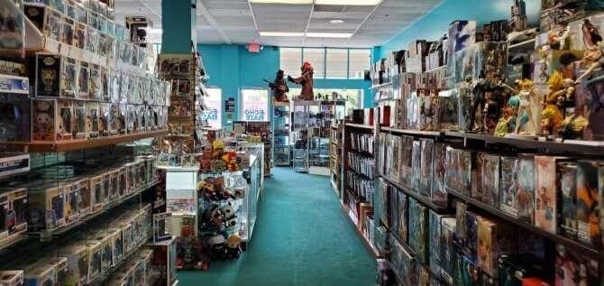Tosche Station Echo Base comic book store in Centreville, Virginia