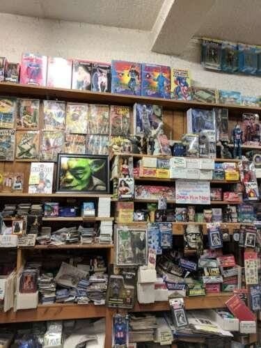 Unicorn Comics & Cards comic book store in Villa Park, Illinois