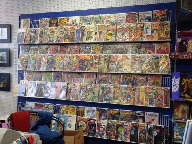 Warp 9 Comics & Collectibles comic book store in Clawson, Michigan