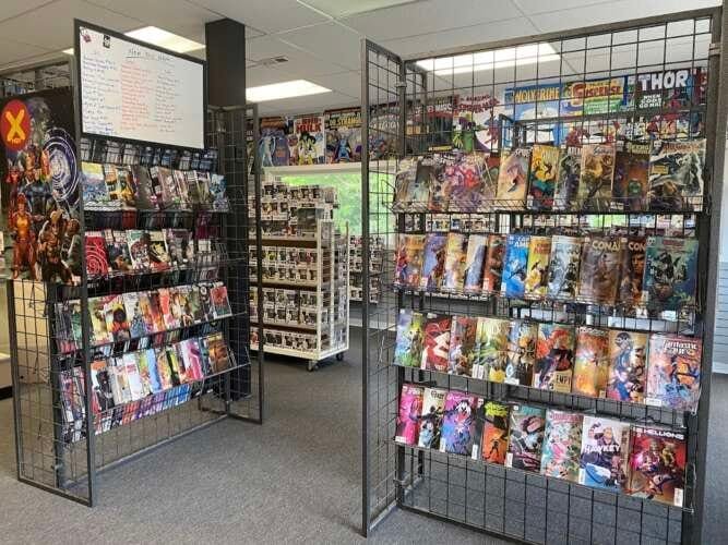 Comic book store in Crete 3 Keys Comics