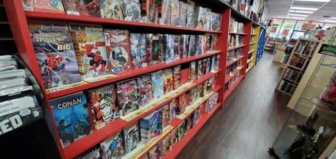 Comic book store in Altamonte Springs The Collective: A Comic & Game Community