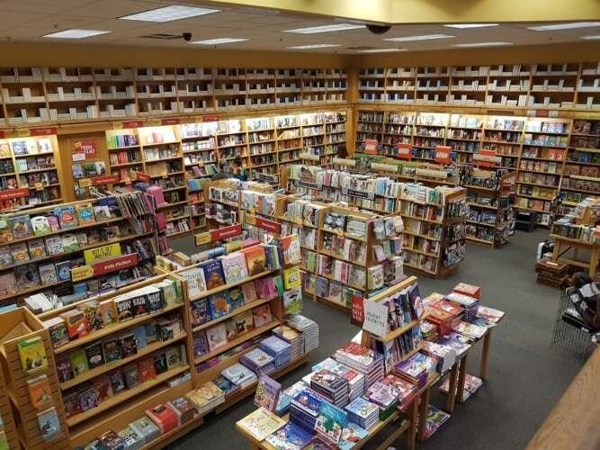 Comic book store in Bangor Books-A-Million Bangor Maine