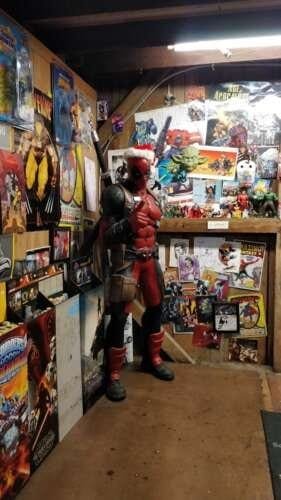 Comic book store in Buffalo 1811 Comics