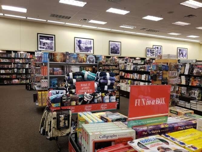 Comic book store in Statesboro Books-A-Million Statesboro Georgia