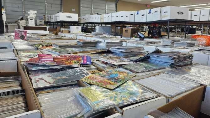 Comic book store in Houston AnZ Comics