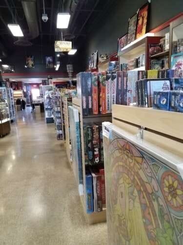 Comic book store in Las Vegas Wii Play Games West