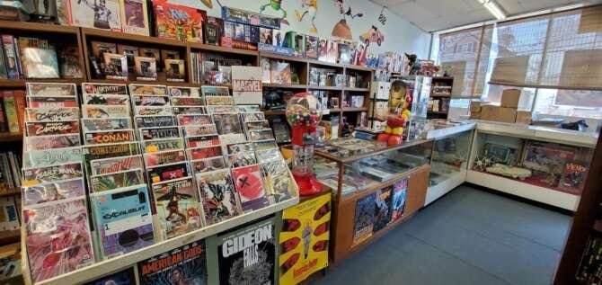 Comic book store in Springfield Bob's Hobbies & Collectibles