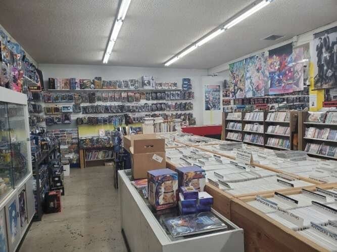 Comic book store in El Cajon Comics-N-Stuff El Cajon California