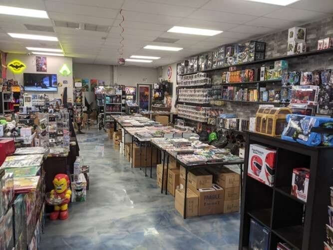 Comic book store in Jacksonville Gotham City Limit