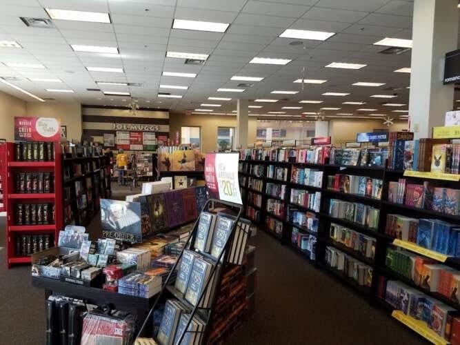 Comic book store in Murfreesboro Books-A-Million Murfreesboro Tennessee Comic book store in Murfreesboro Books-A-Million Murfreesboro Tennessee