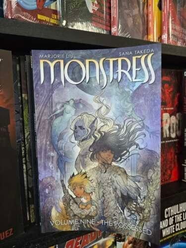 Comic book store in Camarillo Sterling Silver Comics