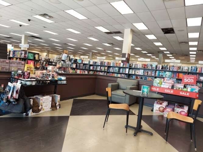 Comic book store in Melbourne Books-A-Million Melbourne Florida