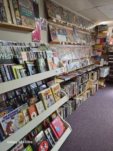 Comic book store in Viroqua Room For Comics