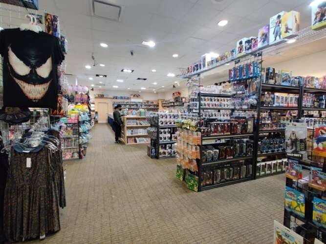 Comic book store in Las Vegas COMICS-N-STUFF