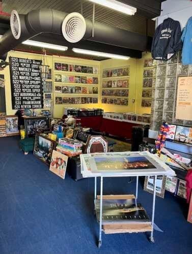 Comic book store in Pawtucket Colonels Collectibles