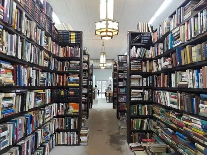 Comic book store in Toccoa ashlingbooksellers