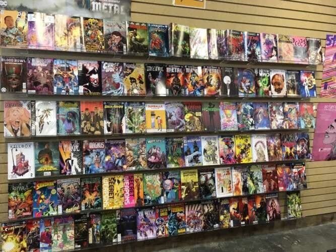 Comic book store in Lincoln Rainbow Comics Cards & Collectibles - Lincoln