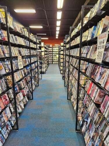 Comic book store in Paducah Game X Change