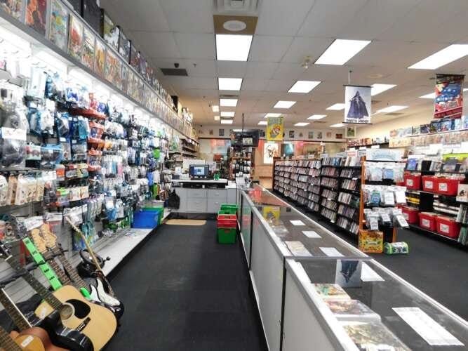 Comic book store in Temple FX Game Exchange Comic book store in Temple FX Game Exchange