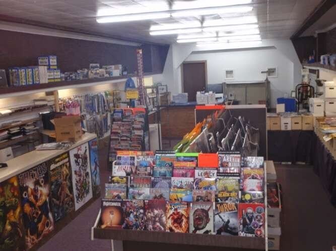 Comic book store in Columbia City B.E. Comics
