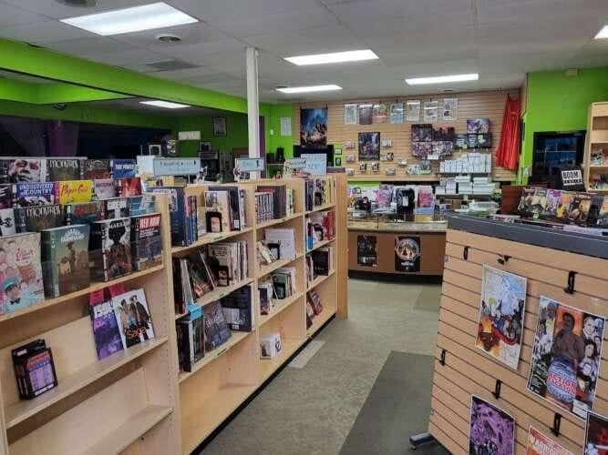 Comic book store in Federal Way Midgard Comics Games & More