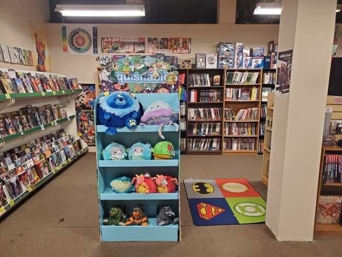 Comic book store in Champaign Dark Tower Comics